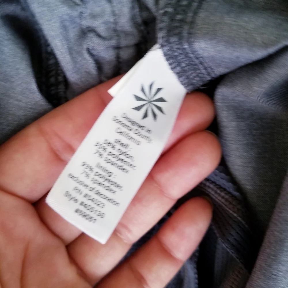 🌸Athleta‎ | Nylon Mini Skirt size 12